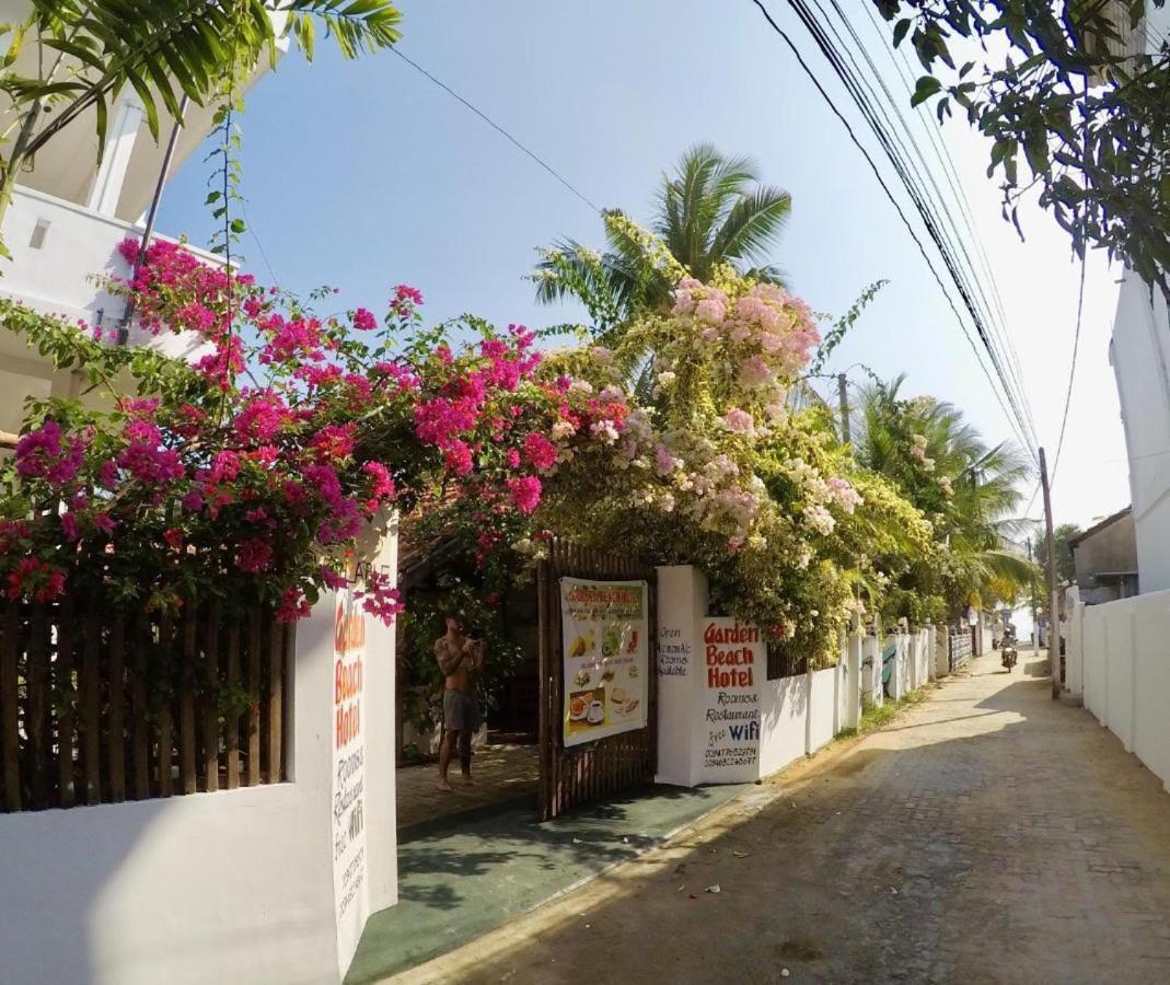Garden Beach Hotel Arugam Bay Bagian luar foto